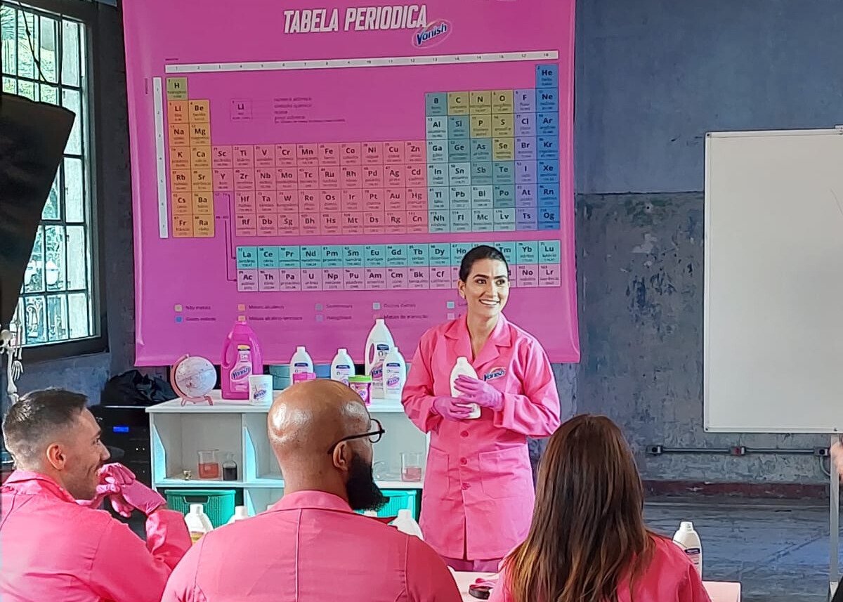 Empresas promovem a participação de mulheres na ciência