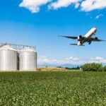 Logística agrícola transporta de maquinários a moléculas