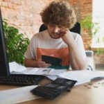 Dois em cada três adultos são analfabetos financeiros