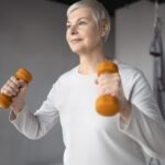 Suplementação de colágeno e creatina alivia sintomas da menopausa