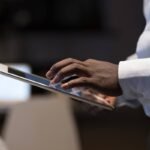 Produtividade cresce cinco vezes mais com IA, diz estudo