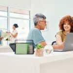 Dia do Estagiário: empresas investem em novos talentos