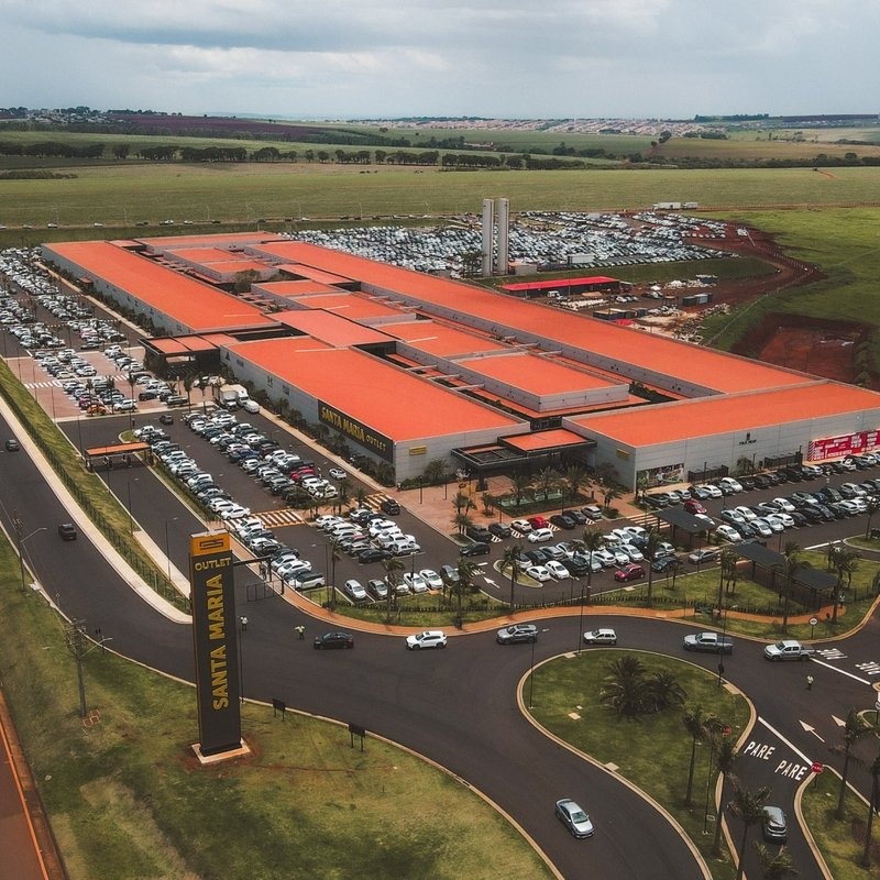 Outlet no interior de São Paulo registra 400 mil visitantes