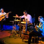 Trio Baru se apresenta no Teatro de Sobradinho, no DF