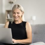 Aprendizagem contínua favorece reinserção de profissionais 50+ no mercado