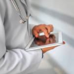 Ambulatório digital ajuda empresas a se adaptarem à NR-01