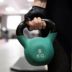 Kettlebell ganha espaço em treinos funcionais