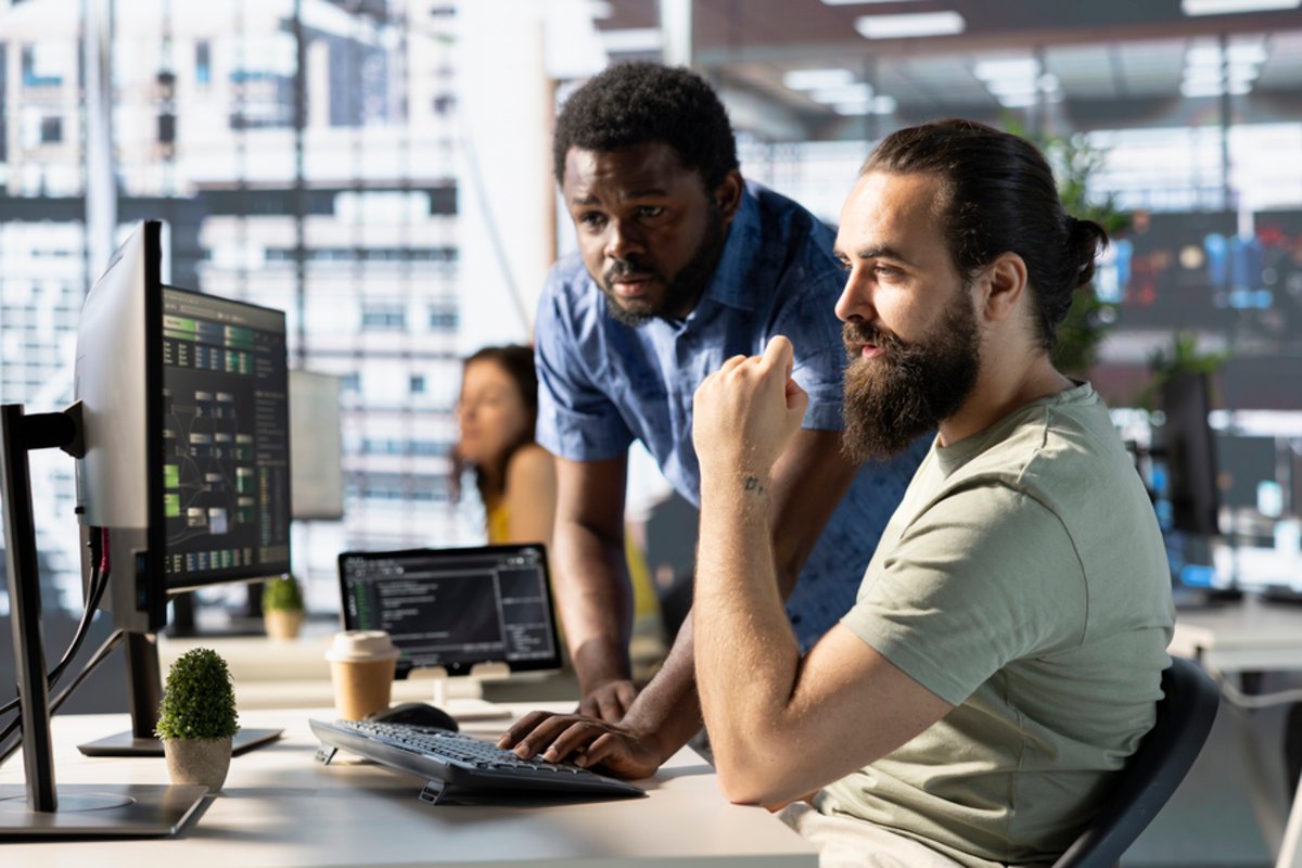 Área de TIC pode poupar 2 meses de trabalho com IA até 2029