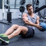 Aparelhos e pesos livres oferecem resultados distintos