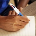 BIC lança campanha nas redes sobre o sumiço das canetas