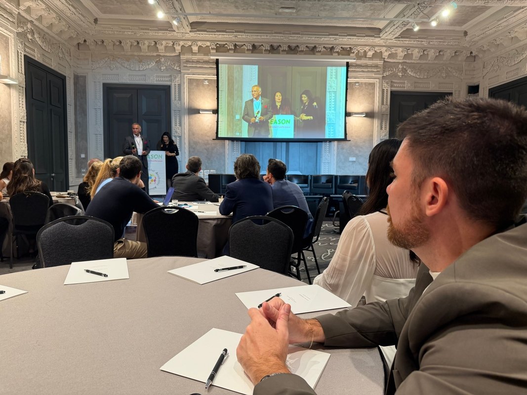 Florença debate segurança e regeneração na estética