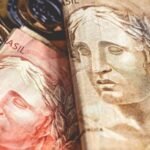 Troco no varejo: metade dos brasileiros prevê fim do papel-moeda