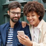 Procura por smartphones seminovos cresce entre brasileiros