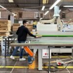 Jimmy Móveis reforça operação com produção terceirizada