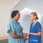 Tecnologia no tratamento do câncer pode reduzir custos