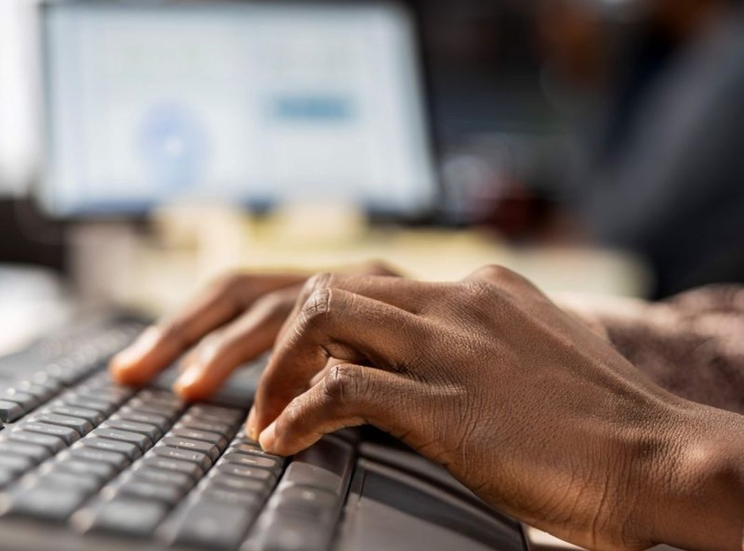 Investimento em IA no backoffice ainda é baixo, aponta Qive