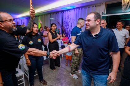 Política